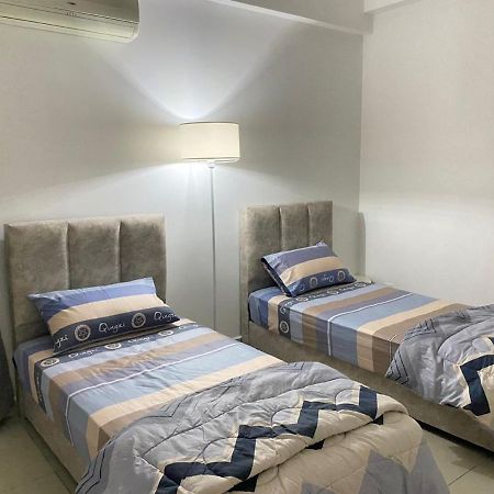 休闲民宿 Leisure Homestay @The Venus Sitiawan Kampong Lumut Kiri Buitenkant foto